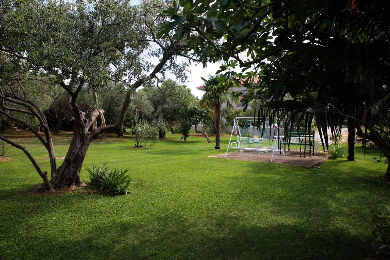 Villa Spanja Водице Екстер'єр фото